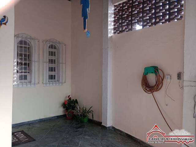 Casa para Venda em São José dos Campos - 5