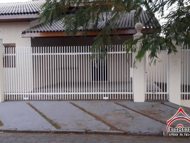 Casa para Venda em Jacareí - 2