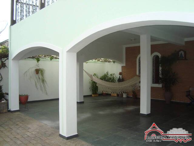 Casa para Venda em Jacareí - 3