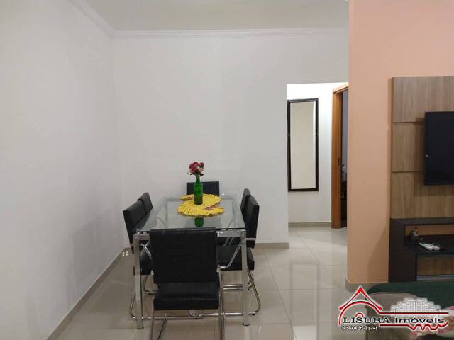 Apartamento para Venda em Jacareí - 2