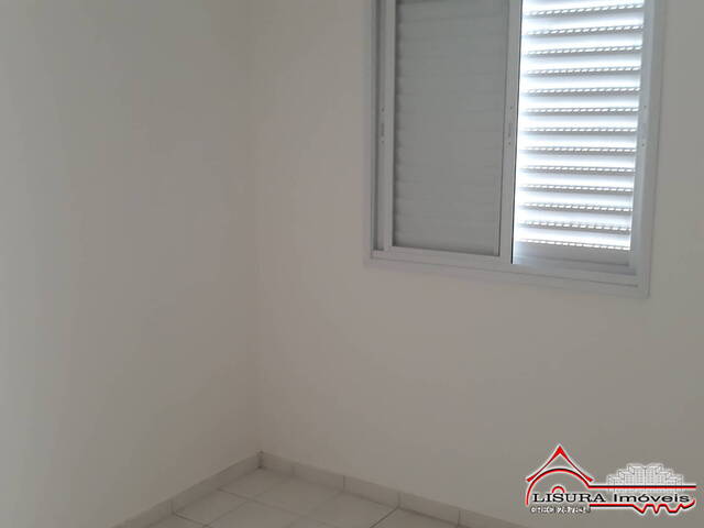 Apartamento para Venda em Jacareí - 3