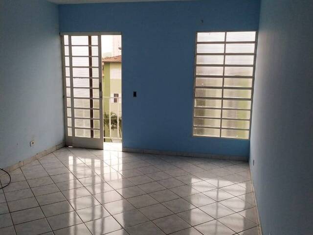 Apartamento para Venda em Jacareí - 2