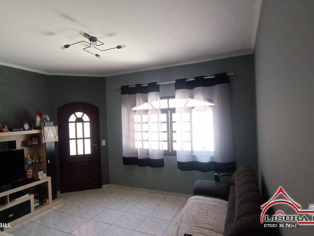 Casa para Venda em Jacareí - 5