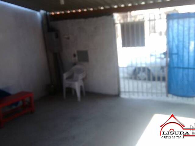 Casa para Venda em Jacareí - 3