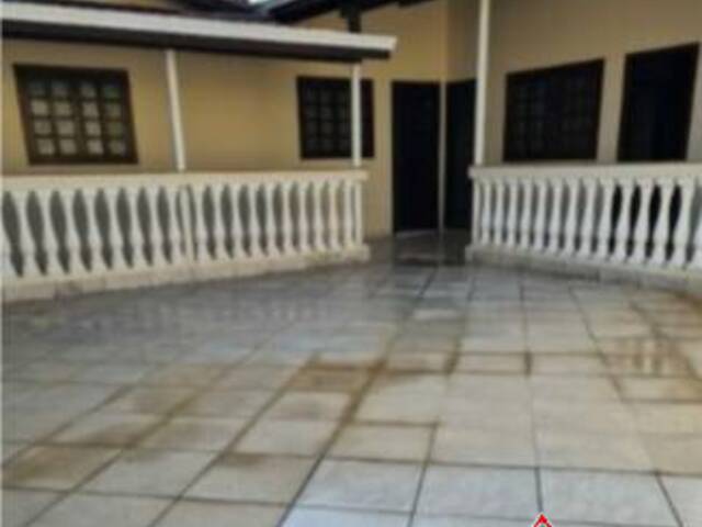 Casa para Venda em Jacareí - 1