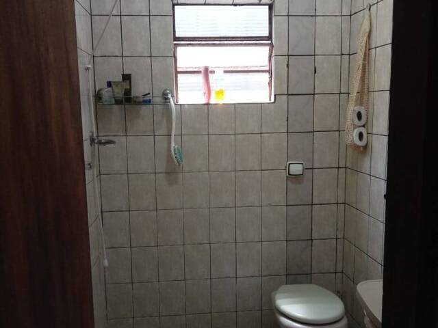 Casa para Venda em Jacareí - 3