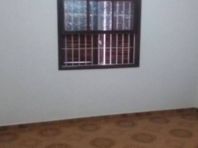 Casa para Venda em Jacareí - 3