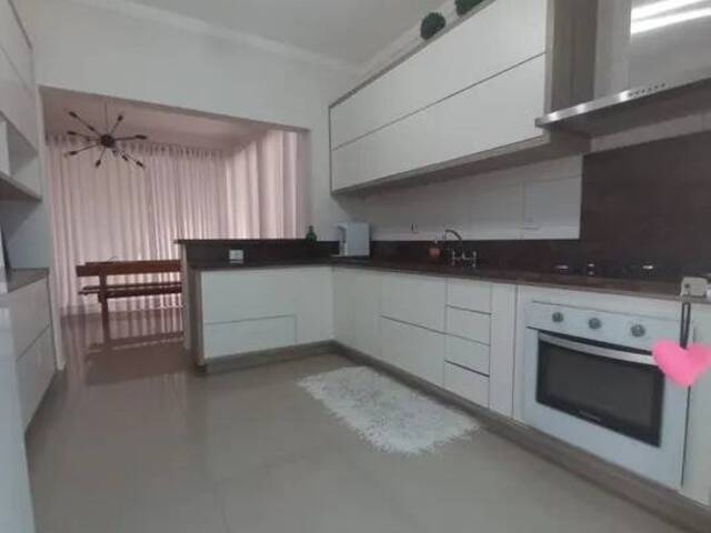 Casa em condomínio para Venda em Jacareí - 5