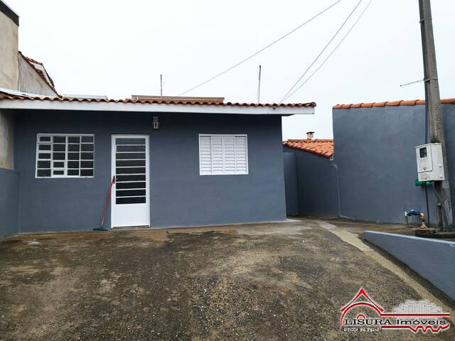 Casa em condomínio para Venda em Jacareí - 3