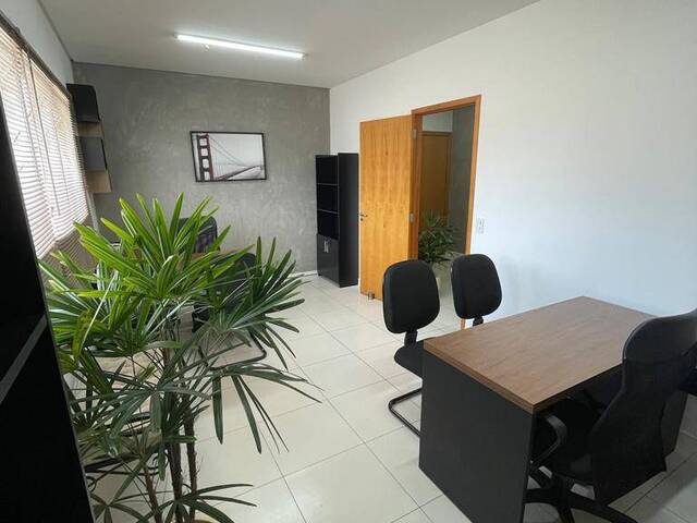 Sala para Venda em Jacareí - 5