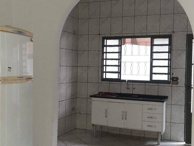 Casa para Venda em Jacareí - 3