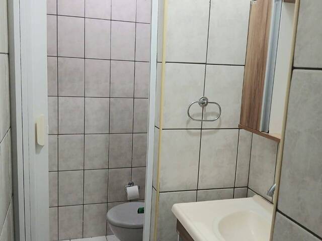 Sala para Venda em Jacareí - 5