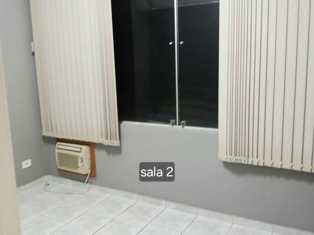 Sala para Venda em Jacareí - 4