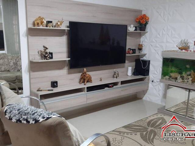 Casa para Venda em Jacareí - 3