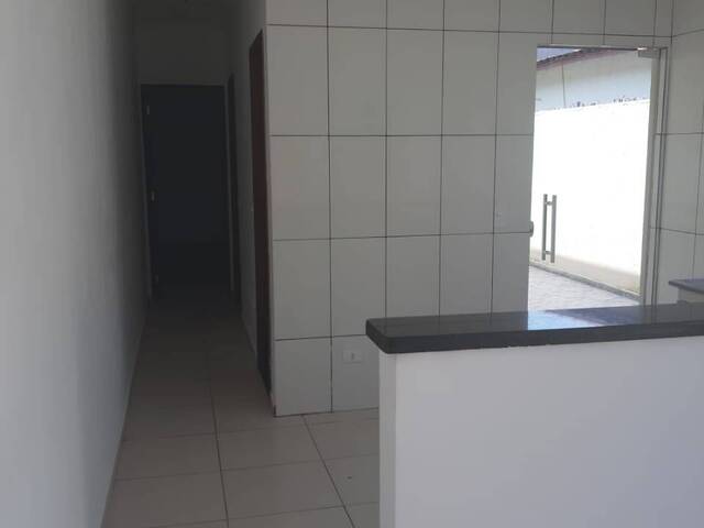 Casa para Venda em Jacareí - 3