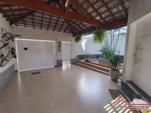 Casa para Venda em Jacareí - 2