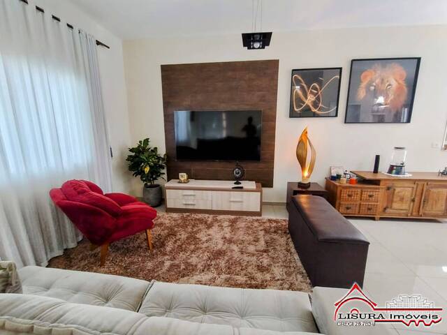 Casa para Venda em Jacareí - 5