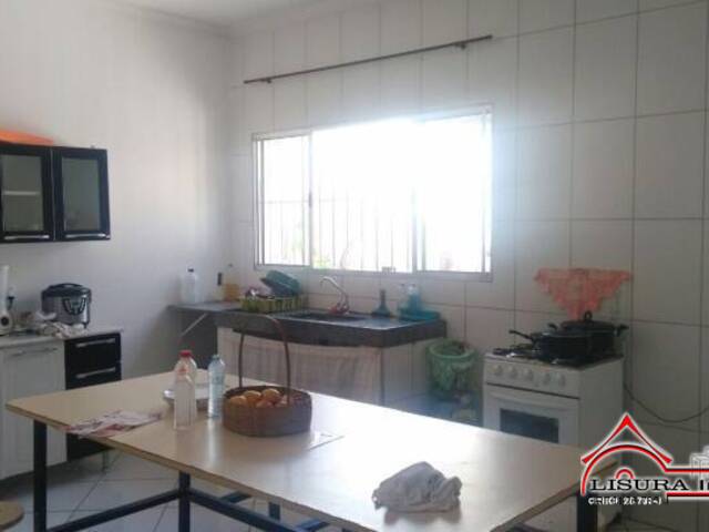 Casa para Venda em Jacareí - 4