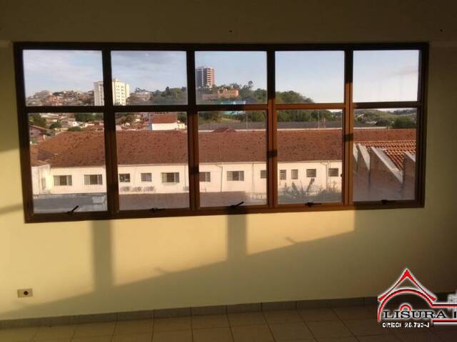 Sala para Locação em Jacareí - 4