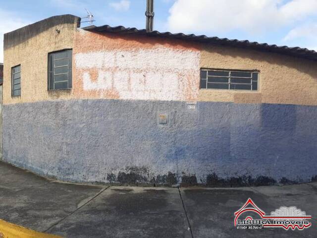 Casa para Venda em Jacareí - 3