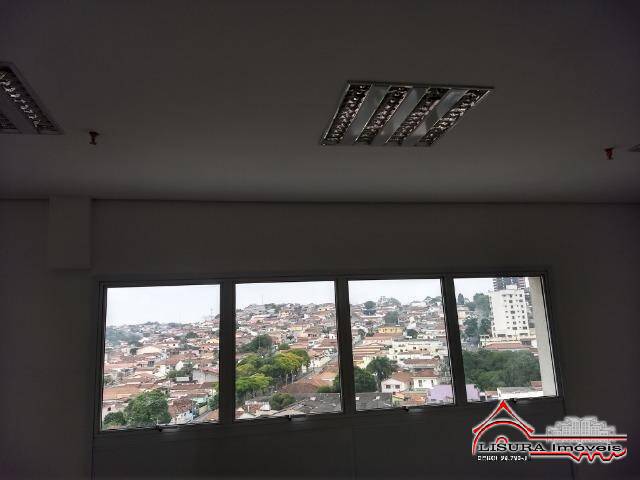 Sala para Venda em Jacareí - 5
