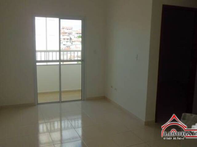 Apartamento para Venda em Jacareí - 5