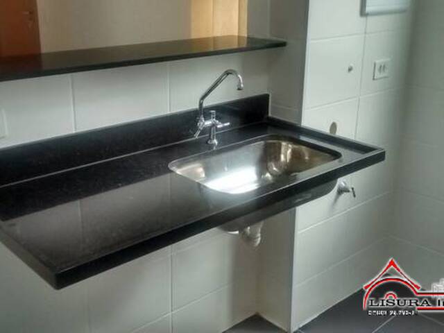 Apartamento para Venda em Jacareí - 4