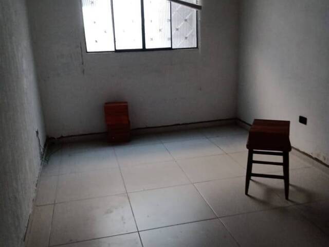 Sala para Locação em Jacareí - 4