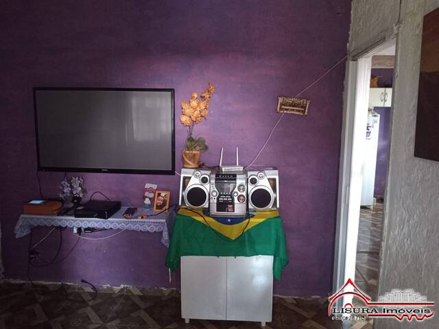 Casa para Venda em Jacareí - 5