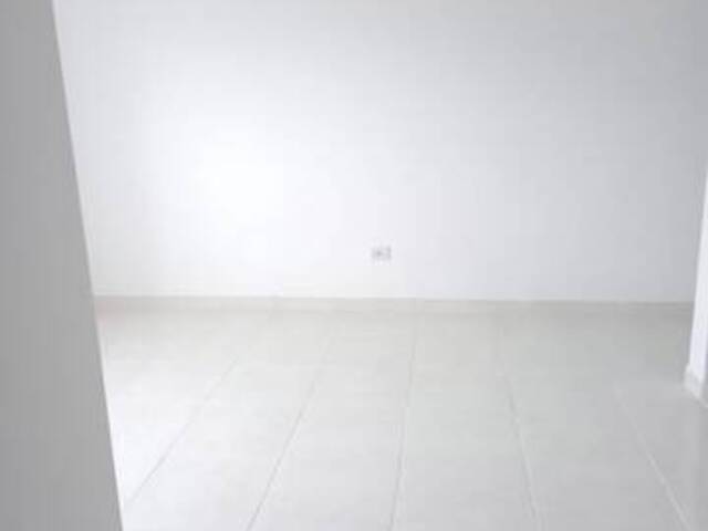 Apartamento para Venda em Jacareí - 4