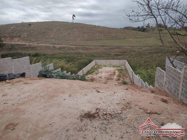 Terreno para Venda em Jacareí - 4