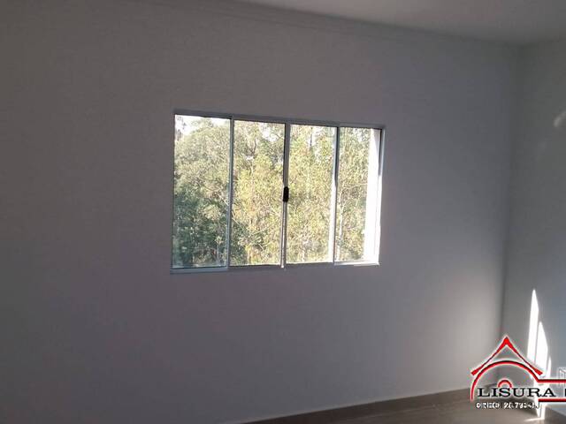 Casa para Venda em Jacareí - 4