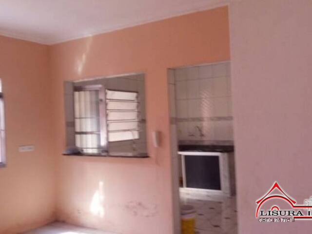 Casa para Venda em Jacareí - 3