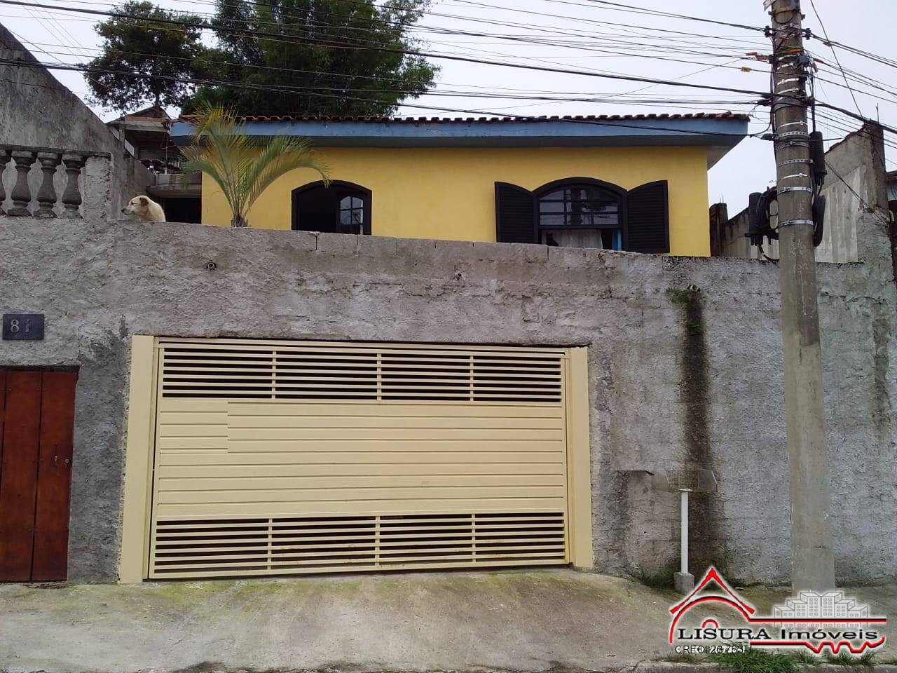 CASA NO VILA ZEZE LOTE INTEIRO JACAREÍ SP