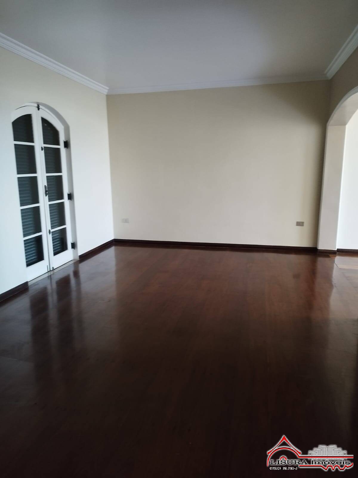 Casa à venda com 4 quartos, 435m² - Foto 25