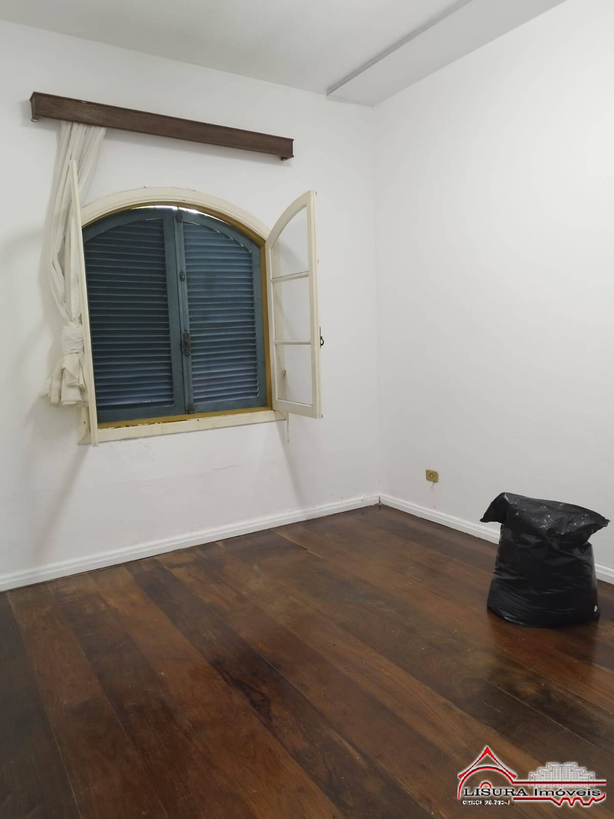 Casa à venda com 4 quartos, 435m² - Foto 32