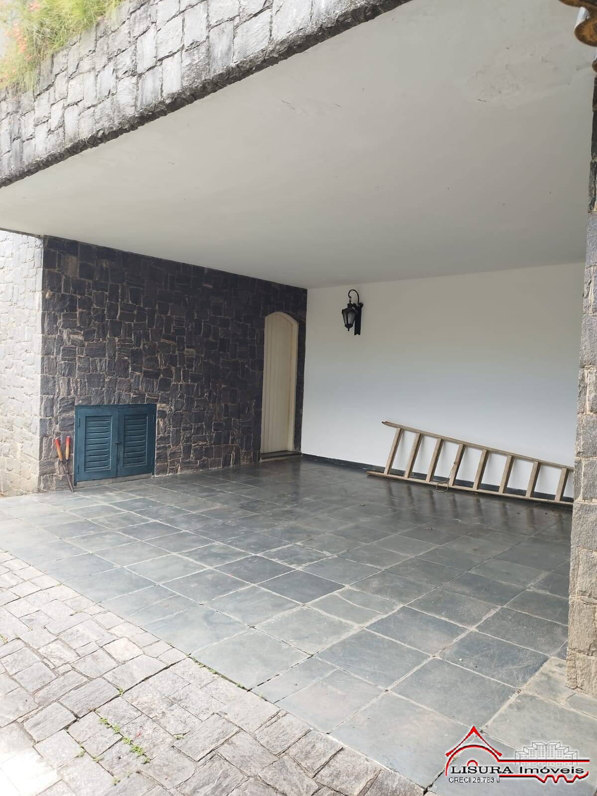 Casa à venda com 4 quartos, 435m² - Foto 3