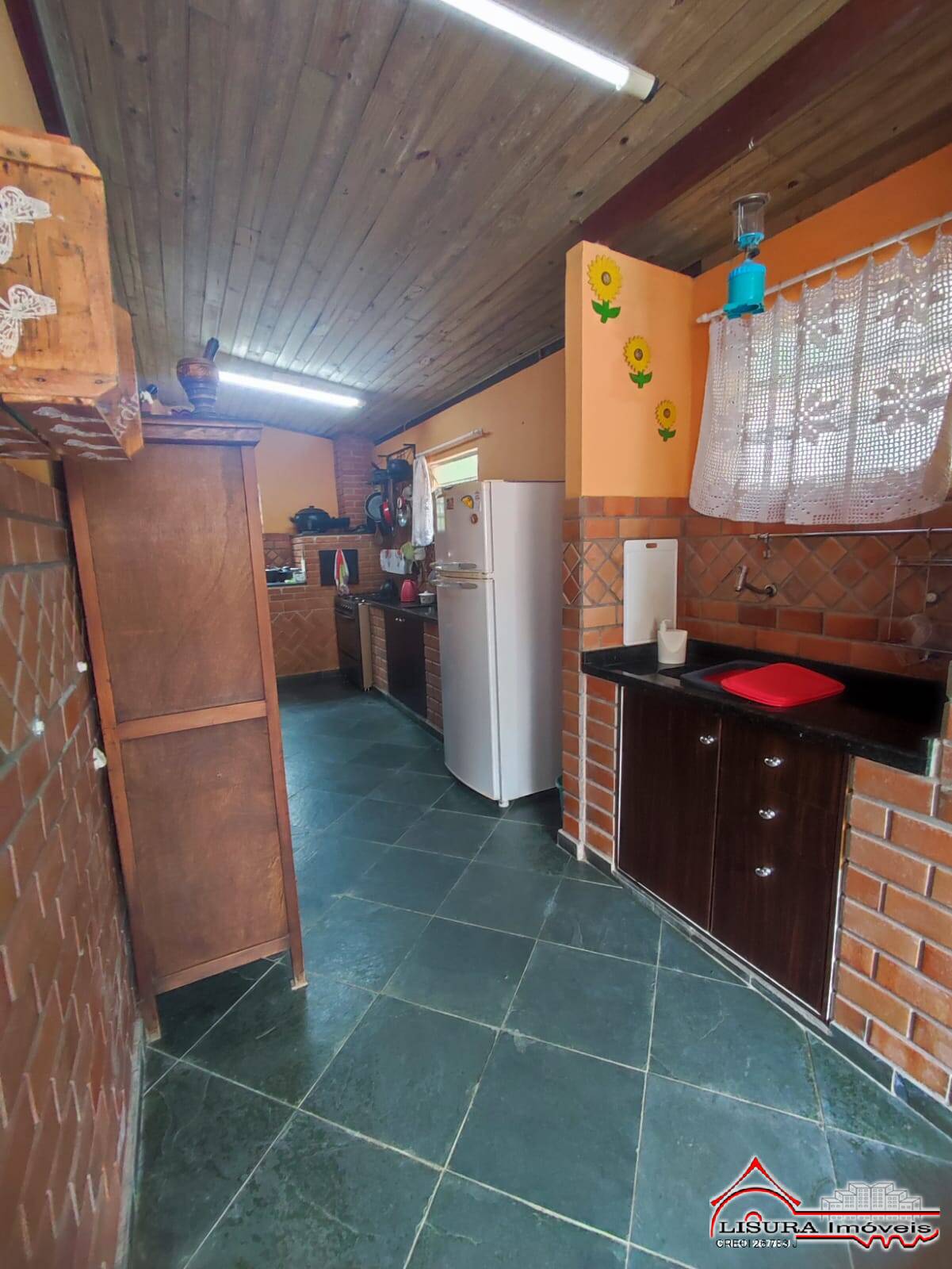 Chácara à venda com 3 quartos, 100m² - Foto 26