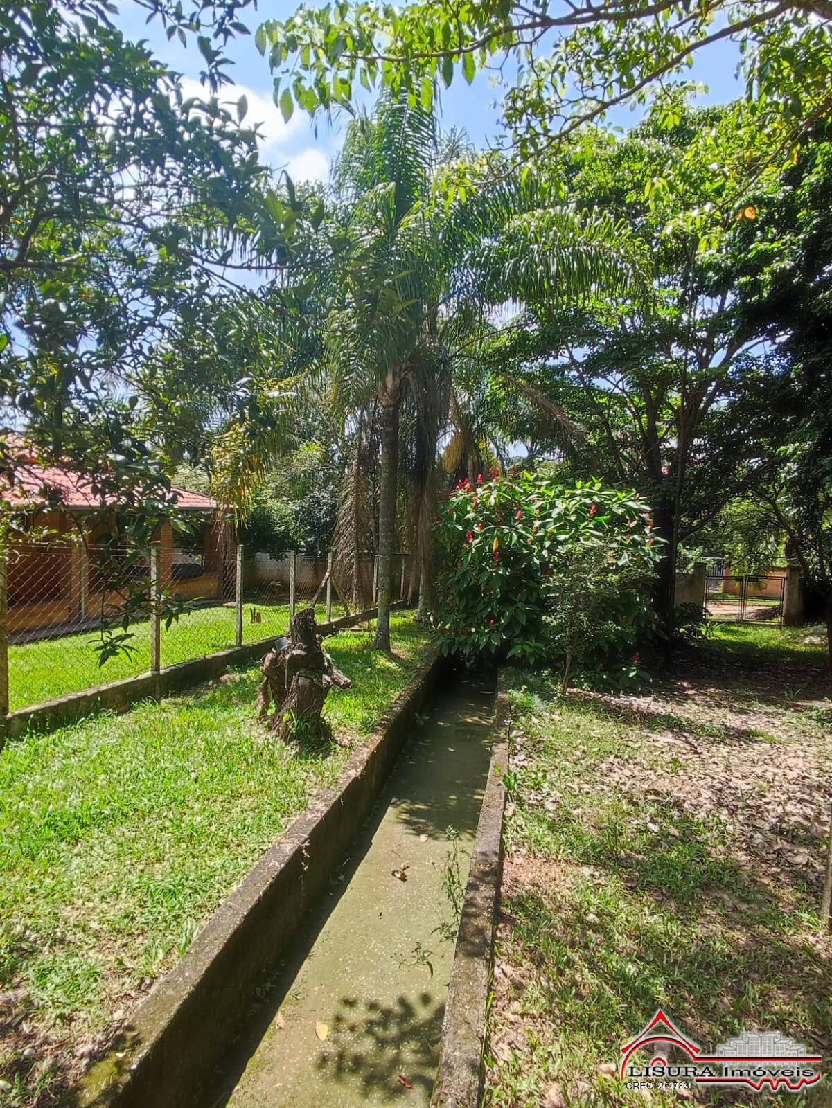 Chácara à venda com 3 quartos, 100m² - Foto 67