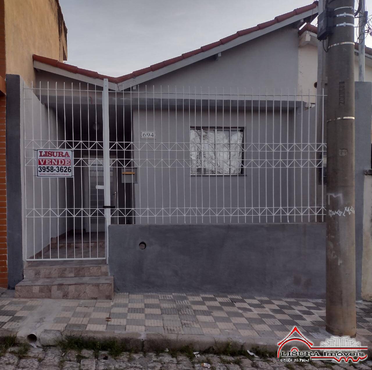 CASA JD BELA VISTA / CENTRO JACAREI SP PEGARA CARRO OU TERRENO NO NEGOCIO