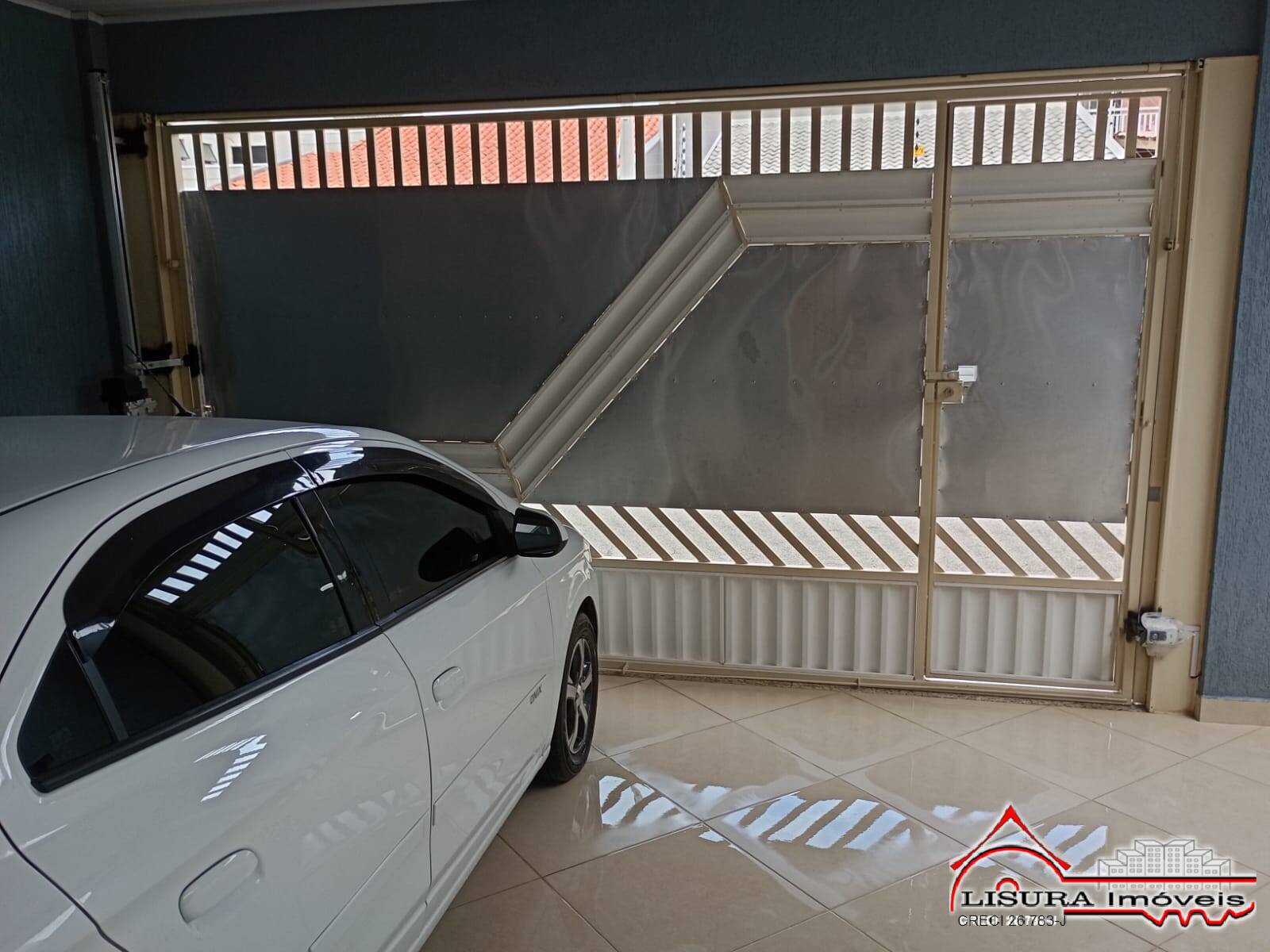 Casa à venda com 2 quartos, 83m² - Foto 2