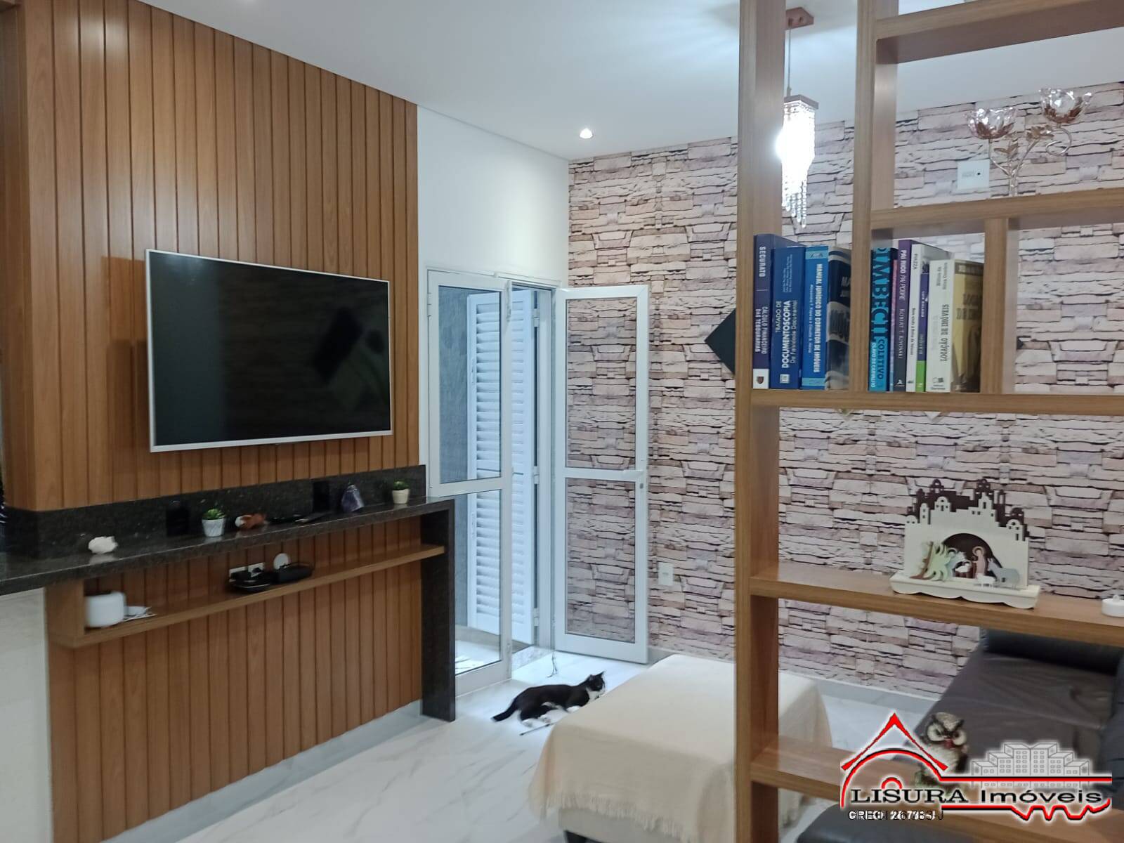 Casa à venda com 2 quartos, 83m² - Foto 9