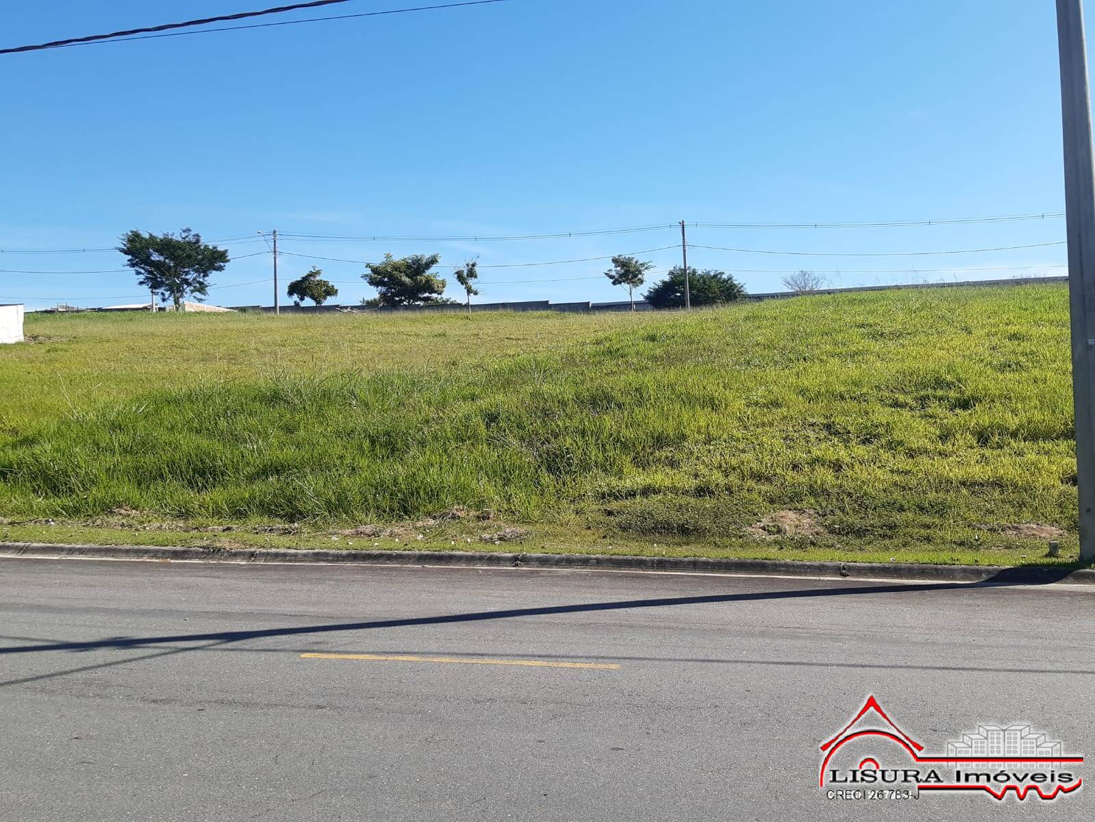 TERRENO NO CONDOMINIO BELLA VITTA CAÇAPAVA SP