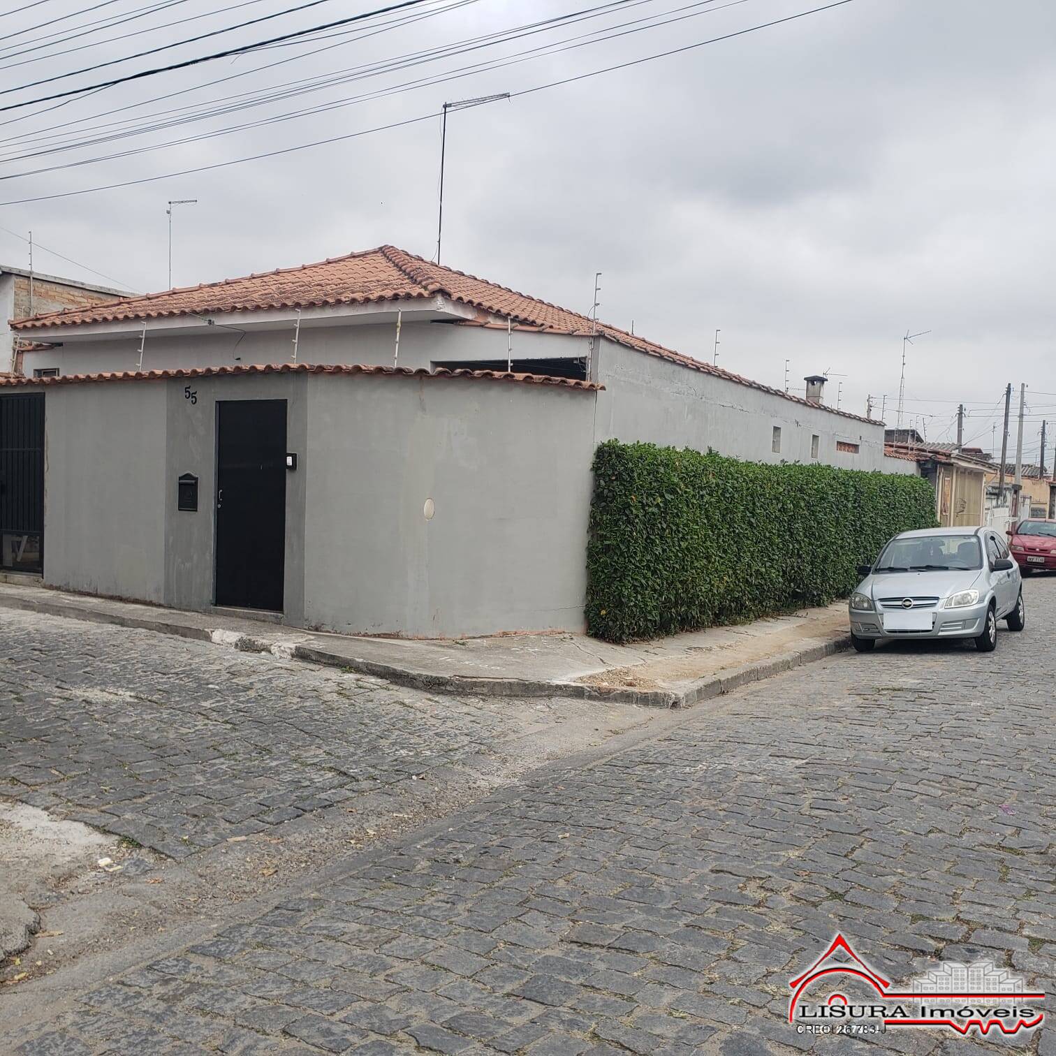 LINDA CASA NO JD JACINTO JACAREI SP