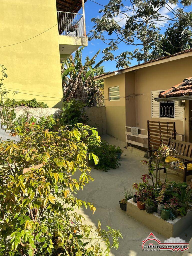 Casa, 4 quartos, 250 m² - Foto 29
