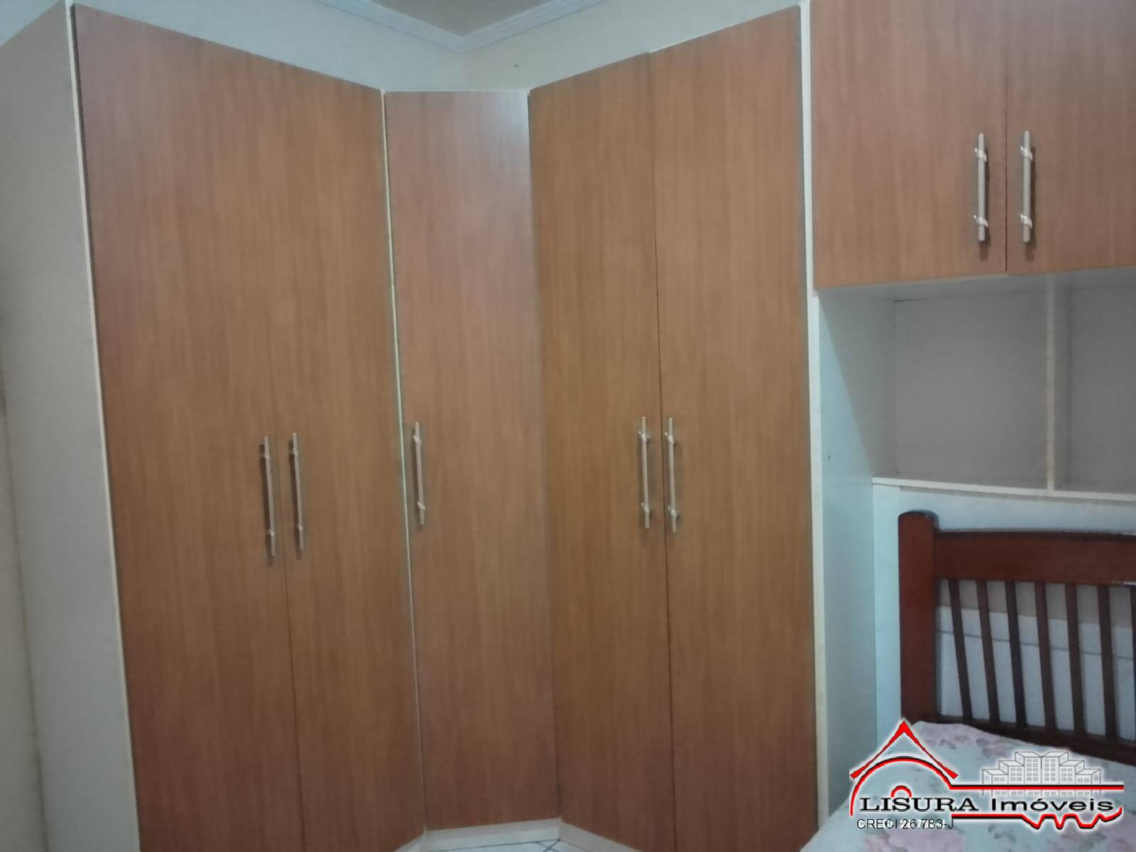 APARTAMENTO NO APINAGENS SAÍDA FÁCIL PARA A DUTRA