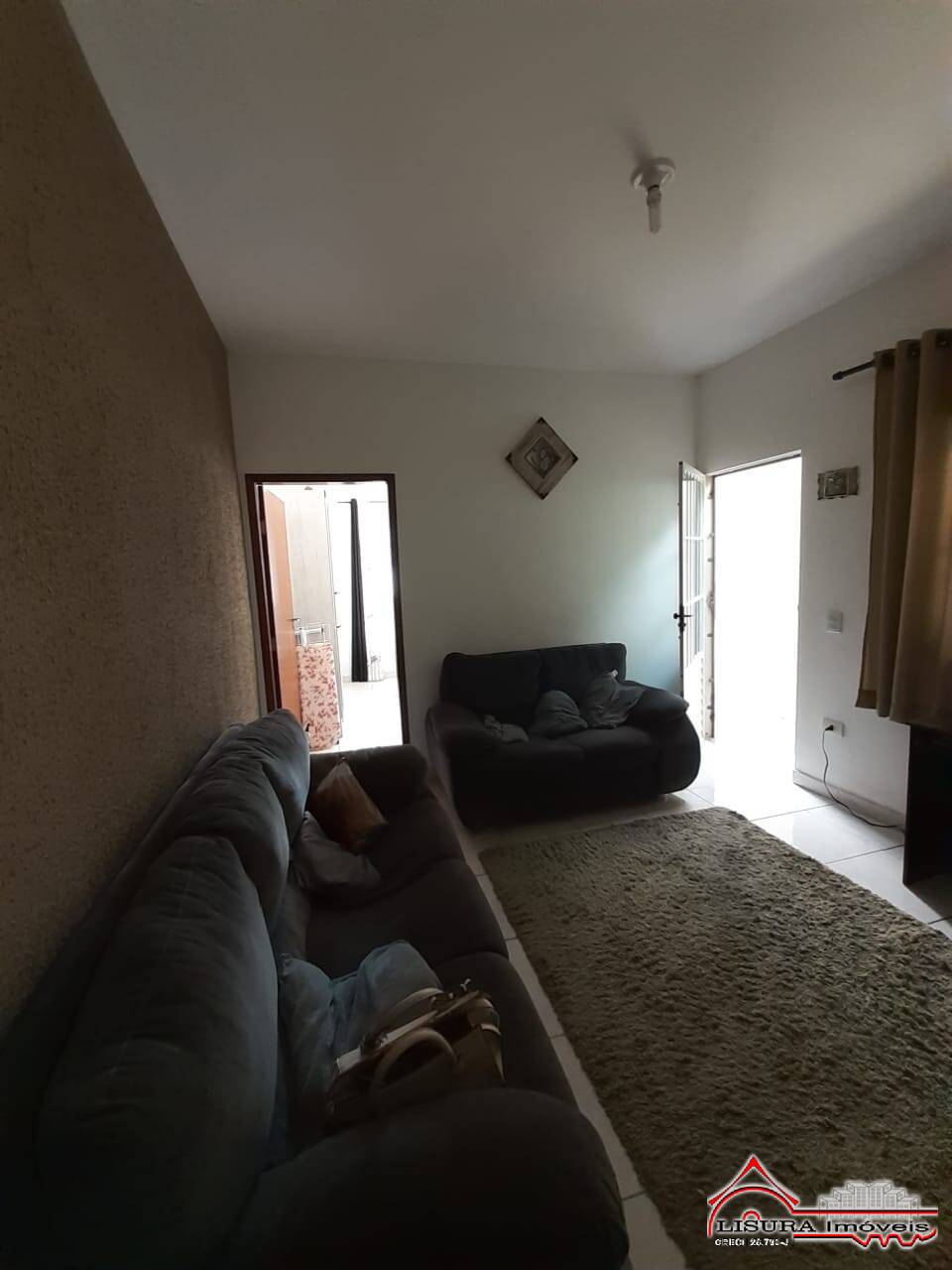 CASA NO VILA ZEZE JACAREÍ SP ESTUDA TROCA APARTAMENTO OU CASA DE CONDOMINIO