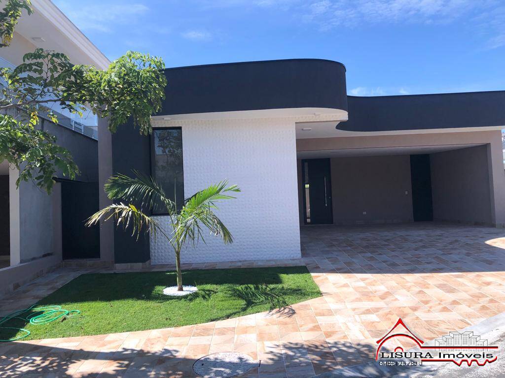 LINDA CASA NO CONDOMINIO GOLDEN PARK JACAREÍ SP