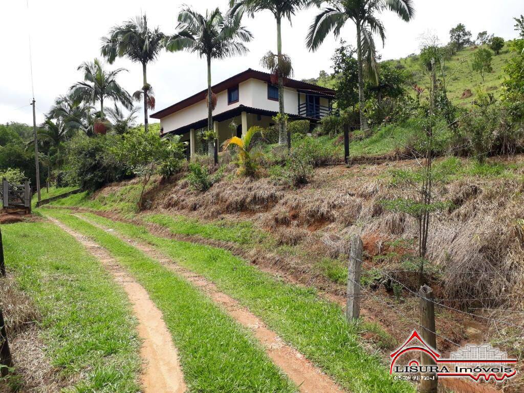 Vendo lindo sítio na Zona Norte de SJC, bairro do Turvo, com 65 mil m²