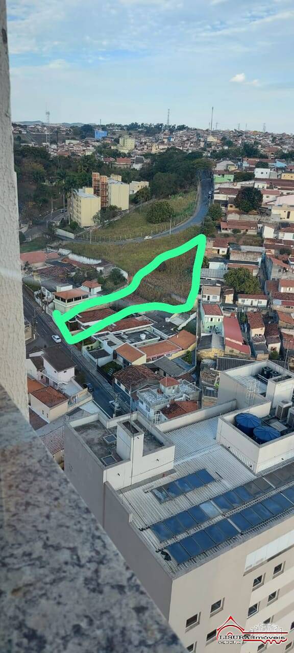 TERRENO NO CENTRO PARA VENDA JACAREÍ SP